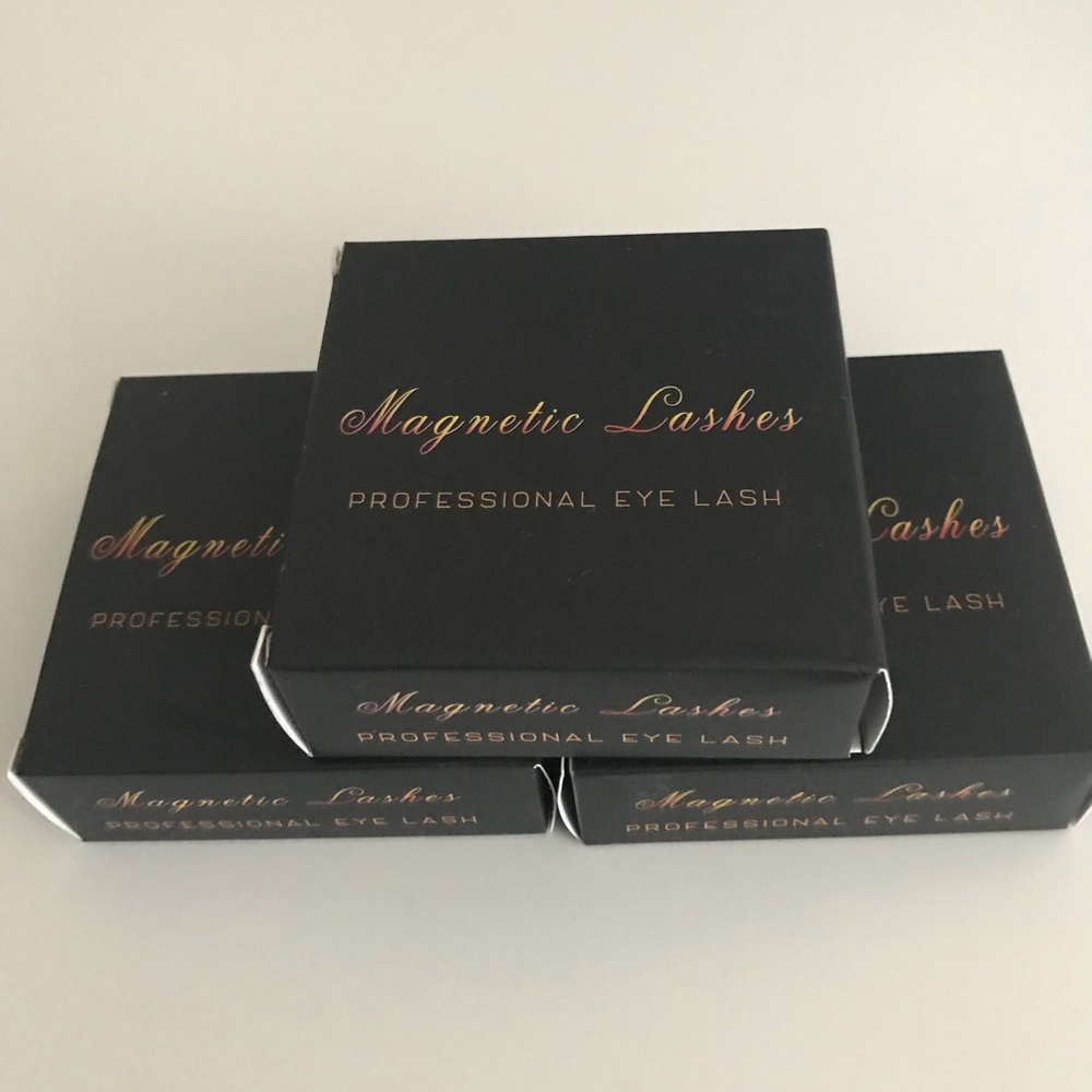 False eyelashes (magnetic)